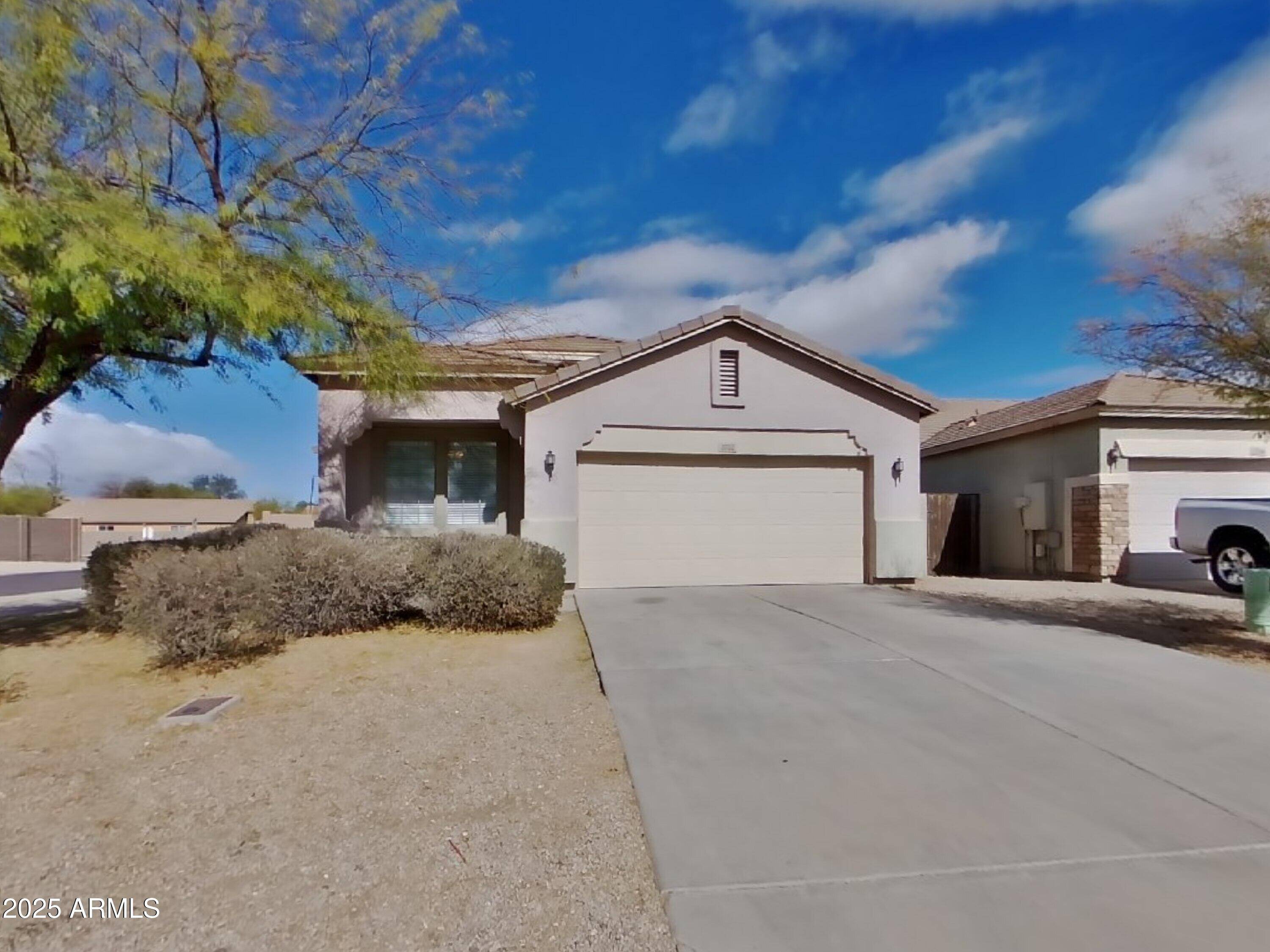 2702 E MORENCI Road, San Tan Valley, AZ 85143