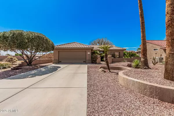 18014 N CALYPSO Court, Surprise, AZ 85374