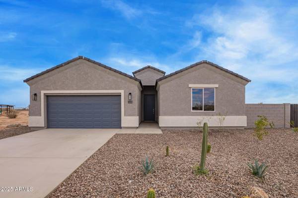 13508 S SILENT Road, Arizona City, AZ 85123