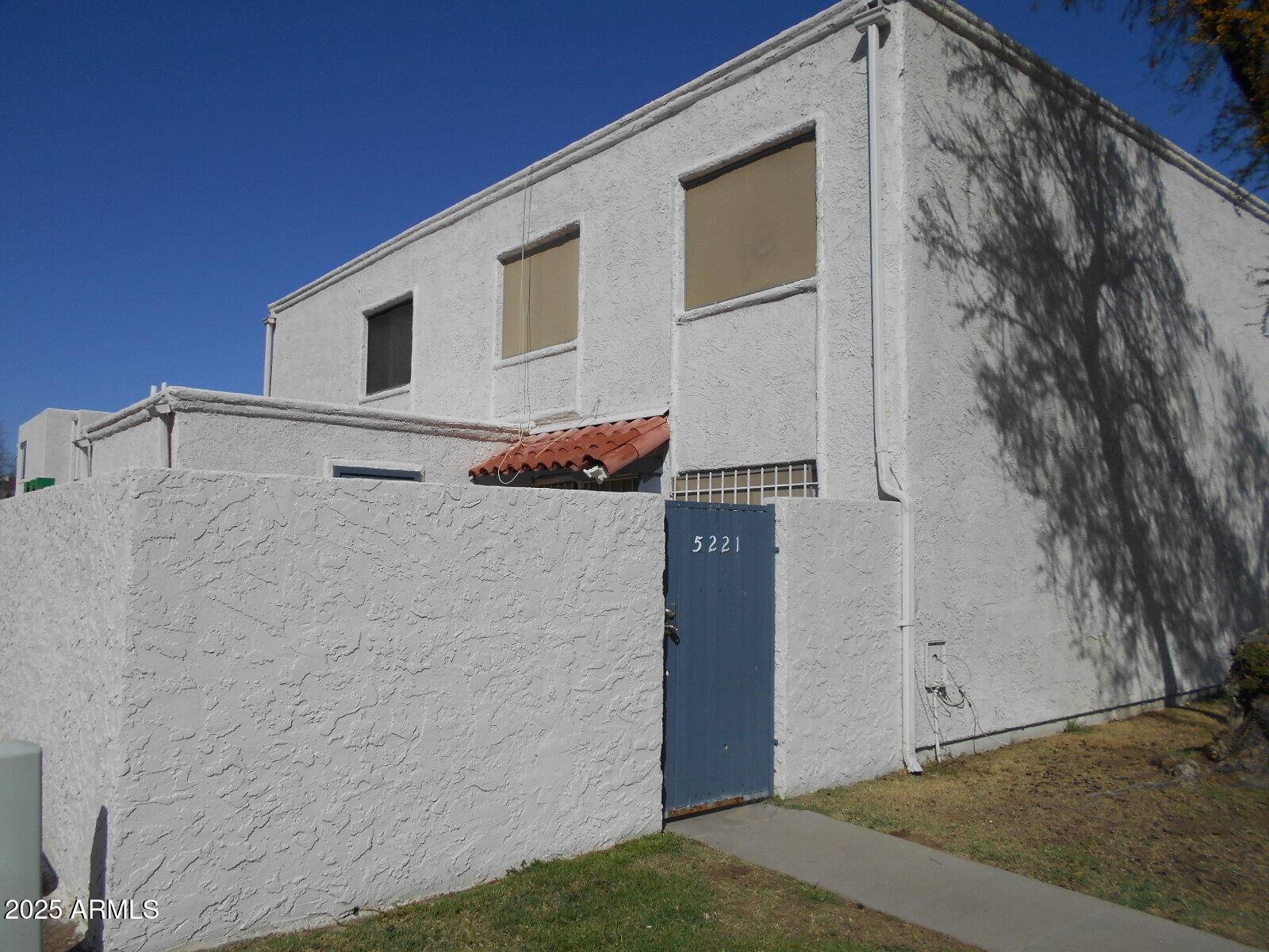 Phoenix, AZ 85019,5221 N 42ND Lane