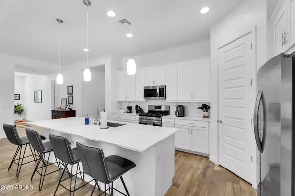 Laveen, AZ 85339,3913 W MCNEIL Street