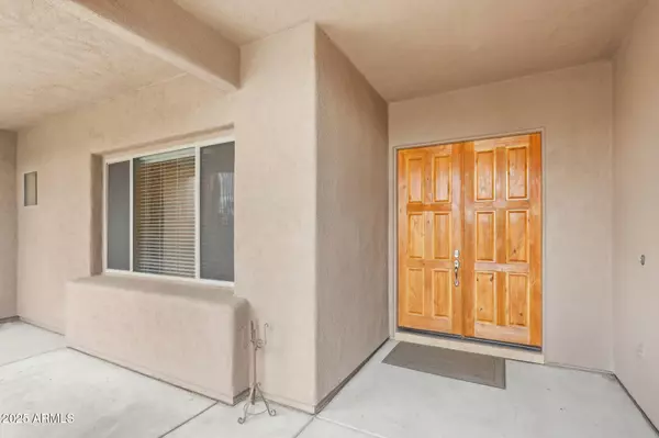 12388 N WASHBED Drive Oro Valley, AZ 85755