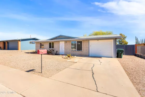 613 N DE MEDICI Place, Sierra Vista, AZ 85635