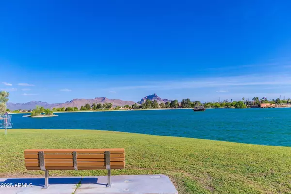 Fountain Hills, AZ 85268,12050 N PANORAMA Drive #104