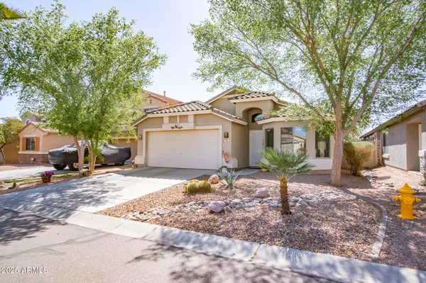 85 W GREY STONE Street, San Tan Valley, AZ 85143