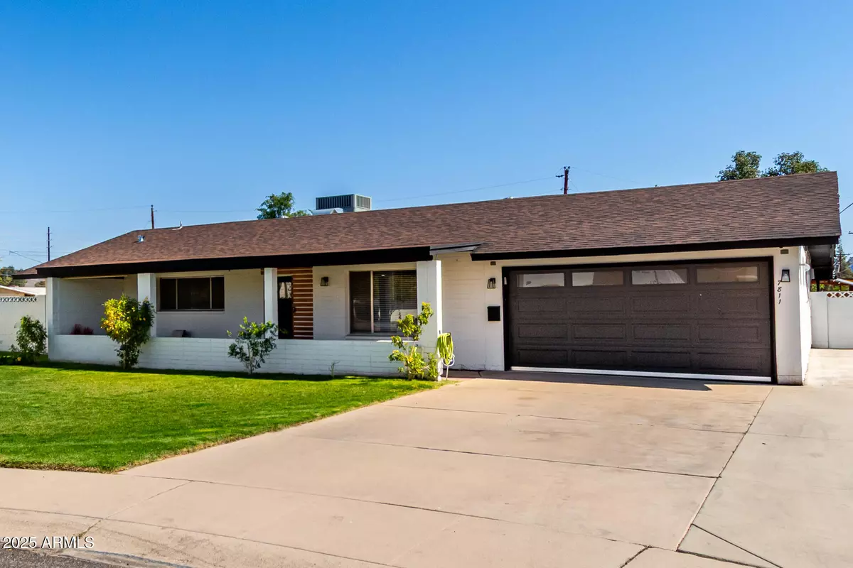 Phoenix, AZ 85051,7811 N 32ND Avenue