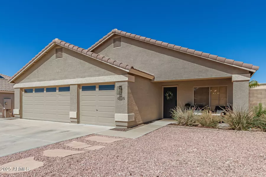 6526 W WEST WIND Drive, Glendale, AZ 85310