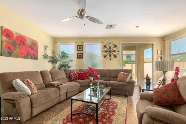 Tolleson, AZ 85353,10037 W WATKINS Street