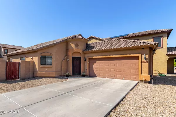 Phoenix, AZ 85041,913 W JESSICA Lane