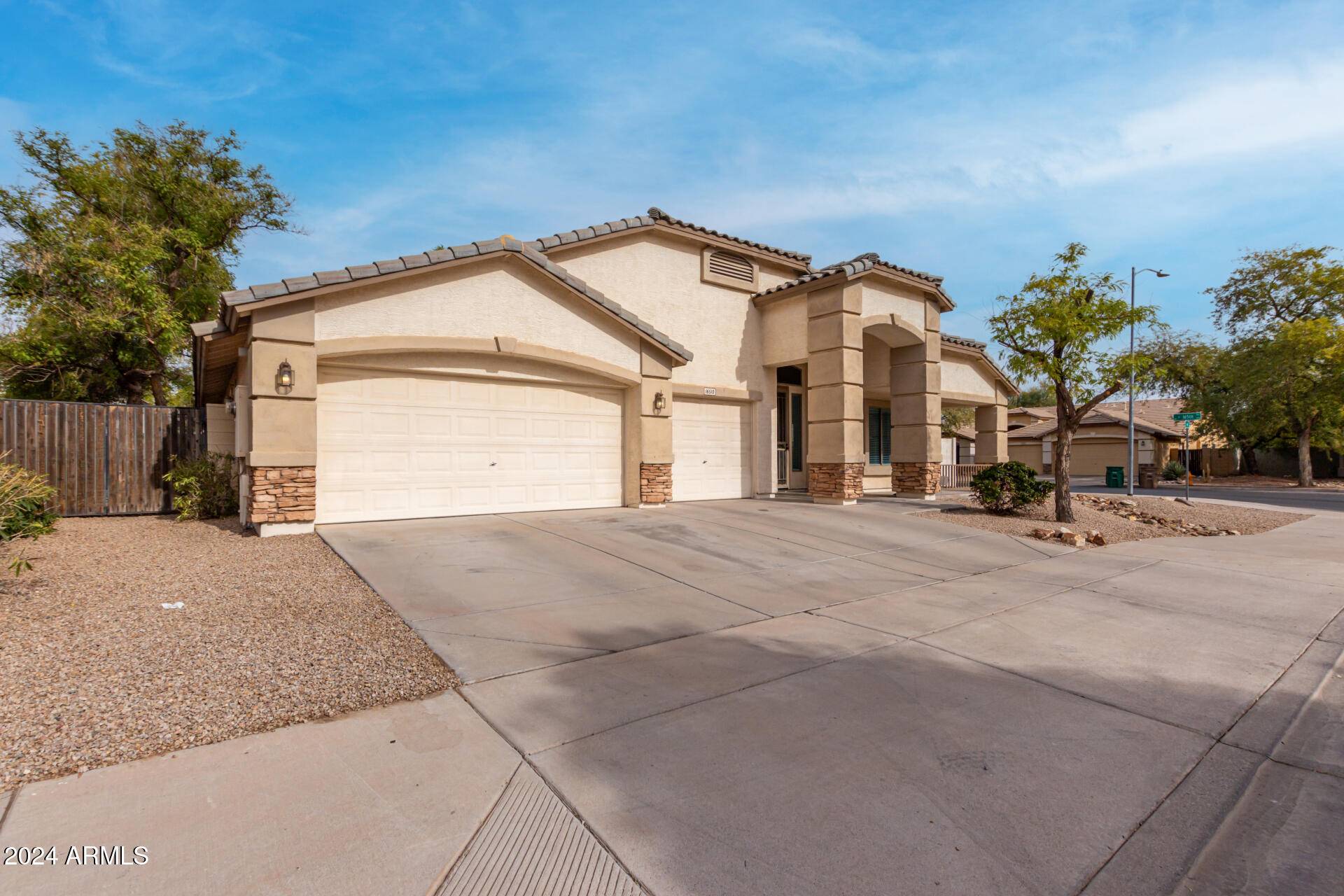 16510 W BADEN Avenue, Goodyear, AZ 85338