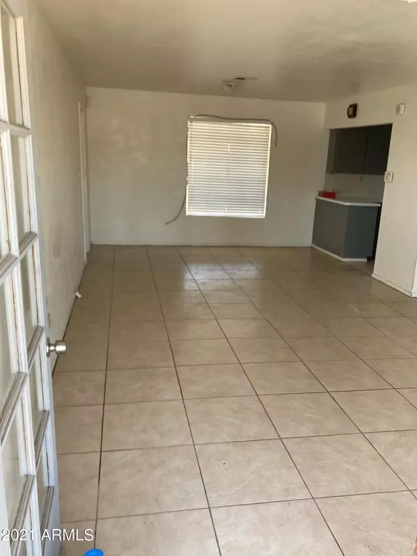 Phoenix, AZ 85008,3347 E PALM Lane