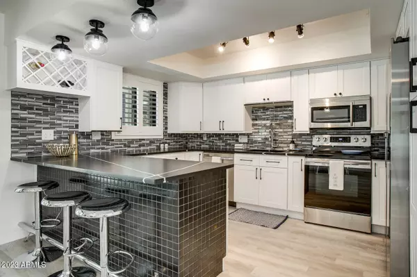 Scottsdale, AZ 85250,6326 N 86TH Street