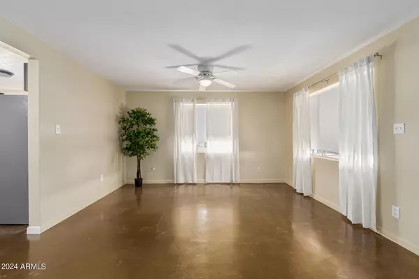 Phoenix, AZ 85020,9802 N 2ND Way