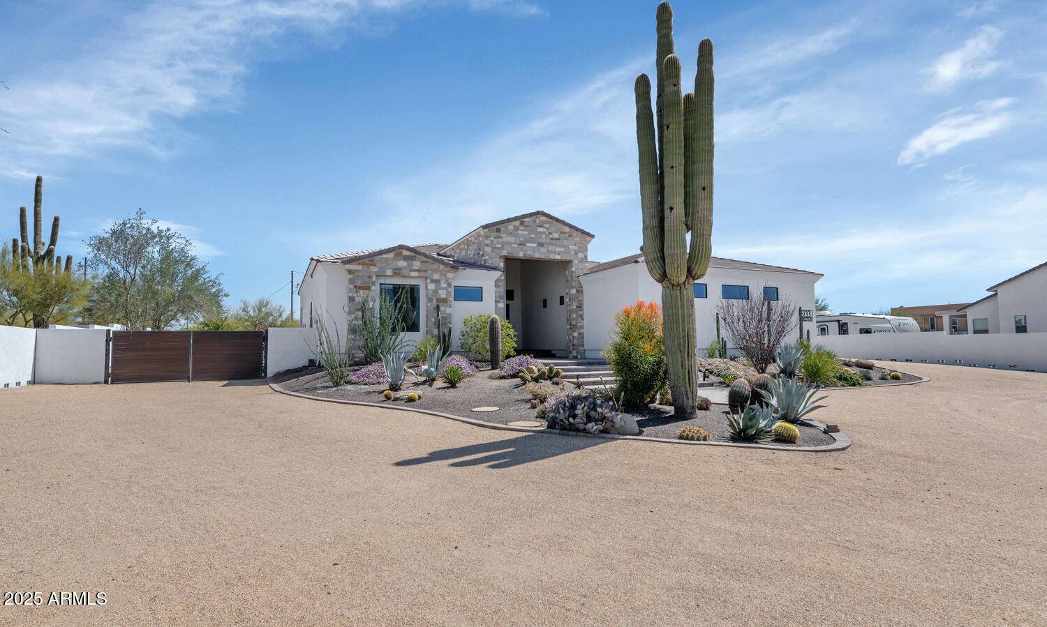 Cave Creek, AZ 85331,6133 E DIXILETA Drive