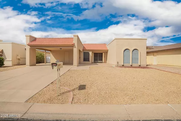 26438 S PINEWOOD Drive, Sun Lakes, AZ 85248