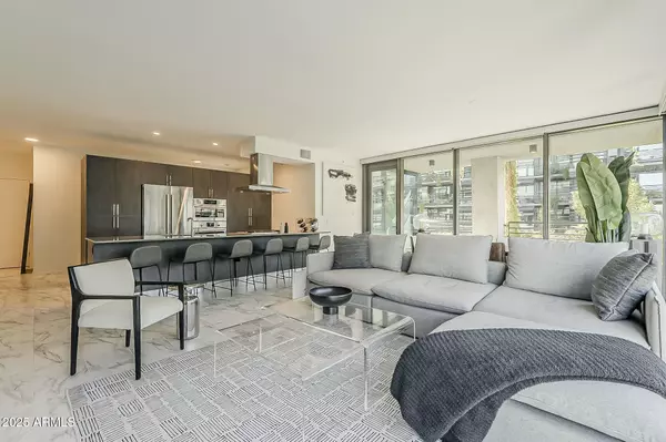 Scottsdale, AZ 85254,7180 E KIERLAND Boulevard #807