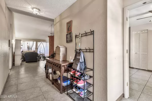 Mesa, AZ 85205,4913 E HALIFAX Street