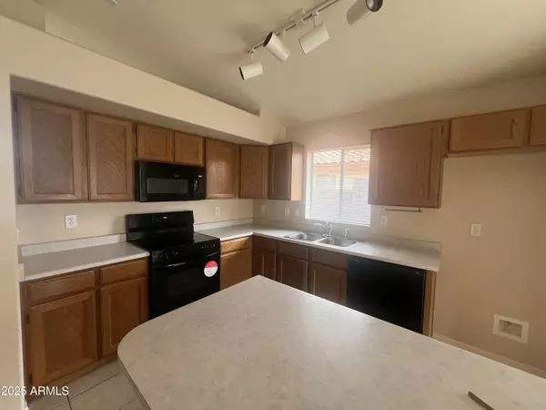 Mesa, AZ 85209,6919 E LOBO Avenue