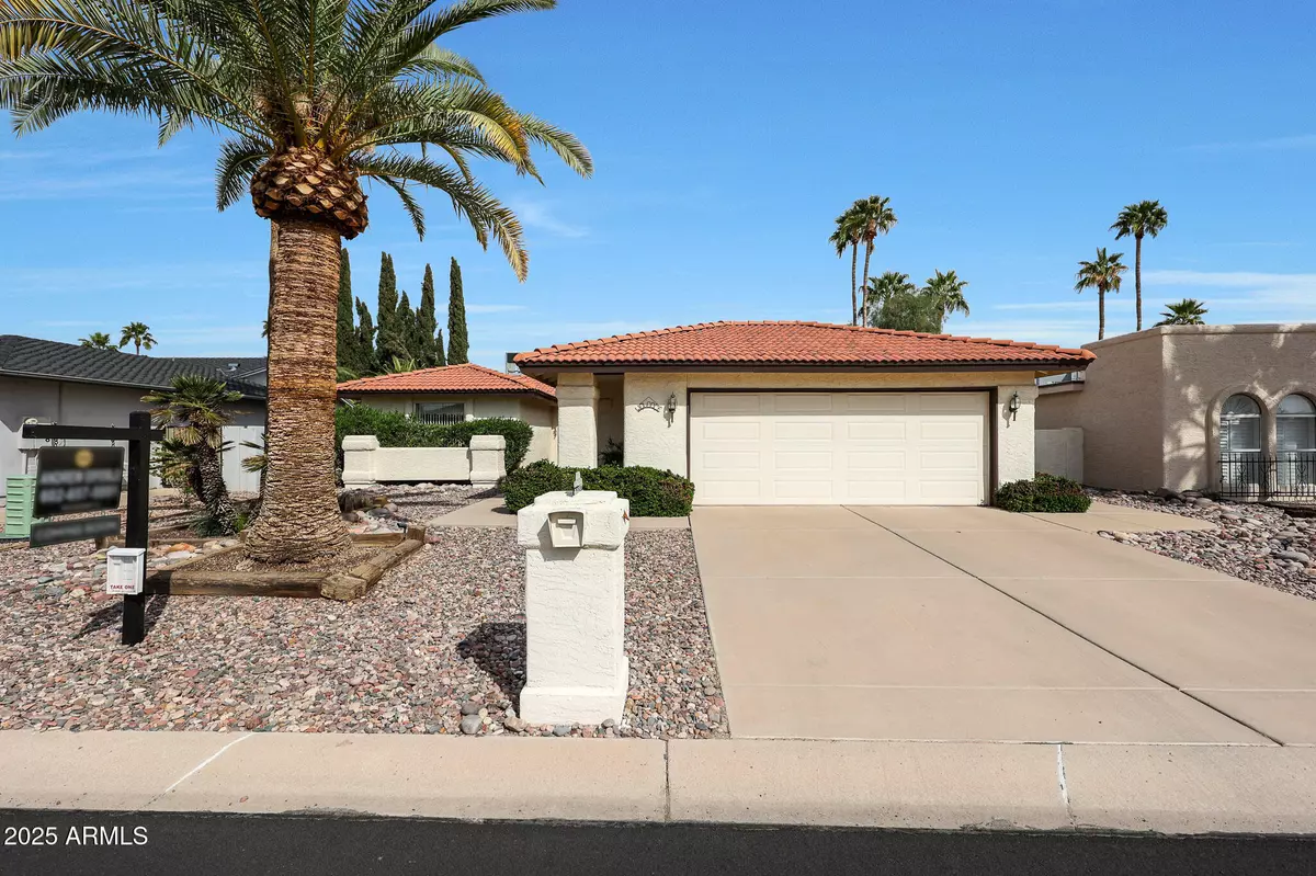 Sun Lakes, AZ 85248,26013 S FOXGLENN Drive