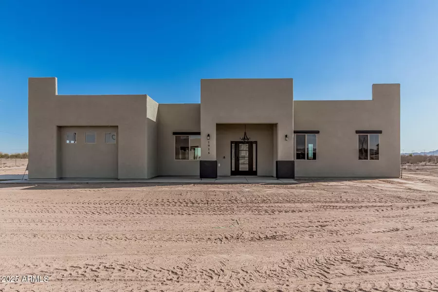 5916 N 381 St Drive, Tonopah, AZ 85354