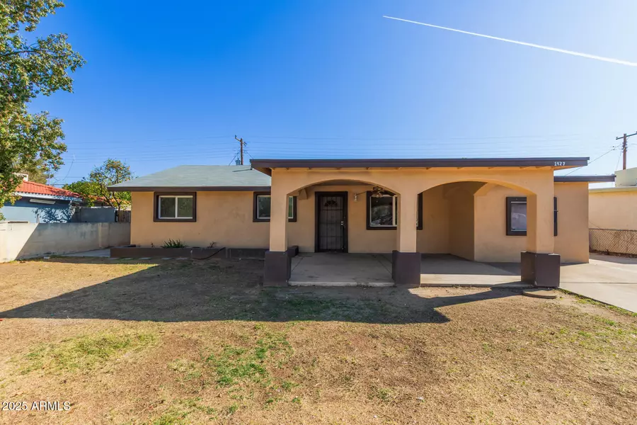 1427 W 6TH Drive, Mesa, AZ 85202