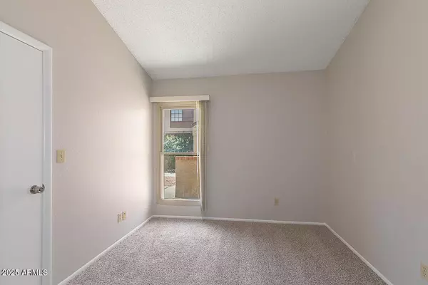 Glendale, AZ 85301,4608 W MARYLAND Avenue #122