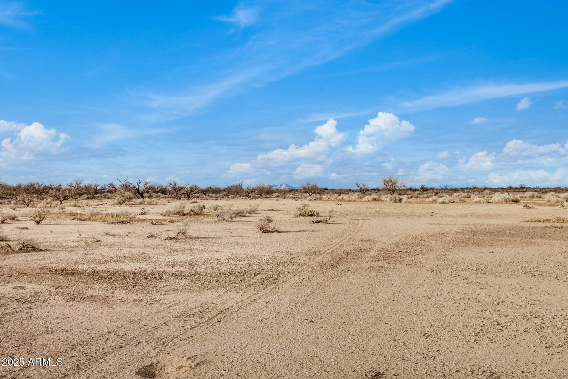 Eloy, AZ 85131,3230 N CORONA Drive #25