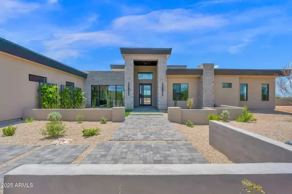 7261 E VIA DONA Road, Scottsdale, AZ 85266