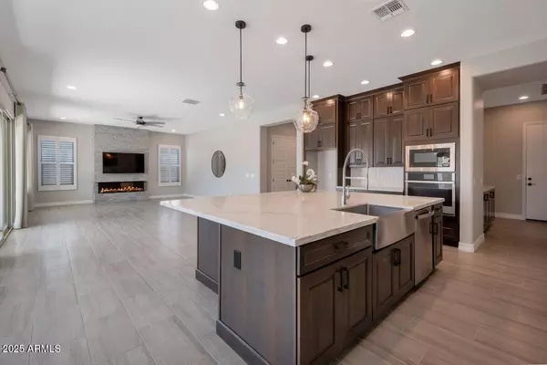 Gilbert, AZ 85297,2523 E CLARK Drive