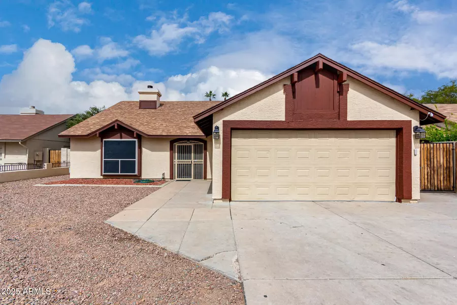 7414 W TUCKEY Lane, Glendale, AZ 85303