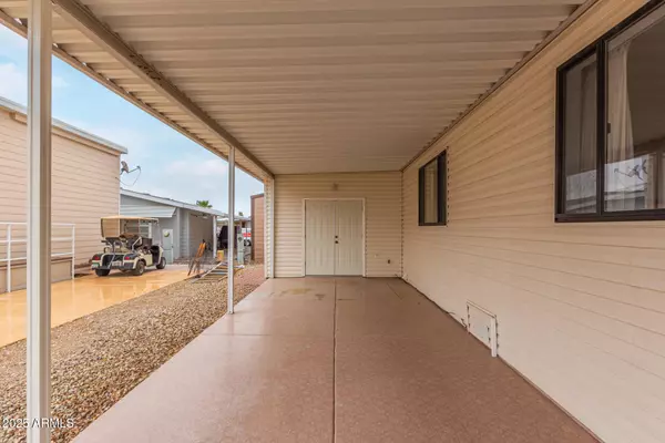 Surprise, AZ 85374,17200 W BELL Road #77
