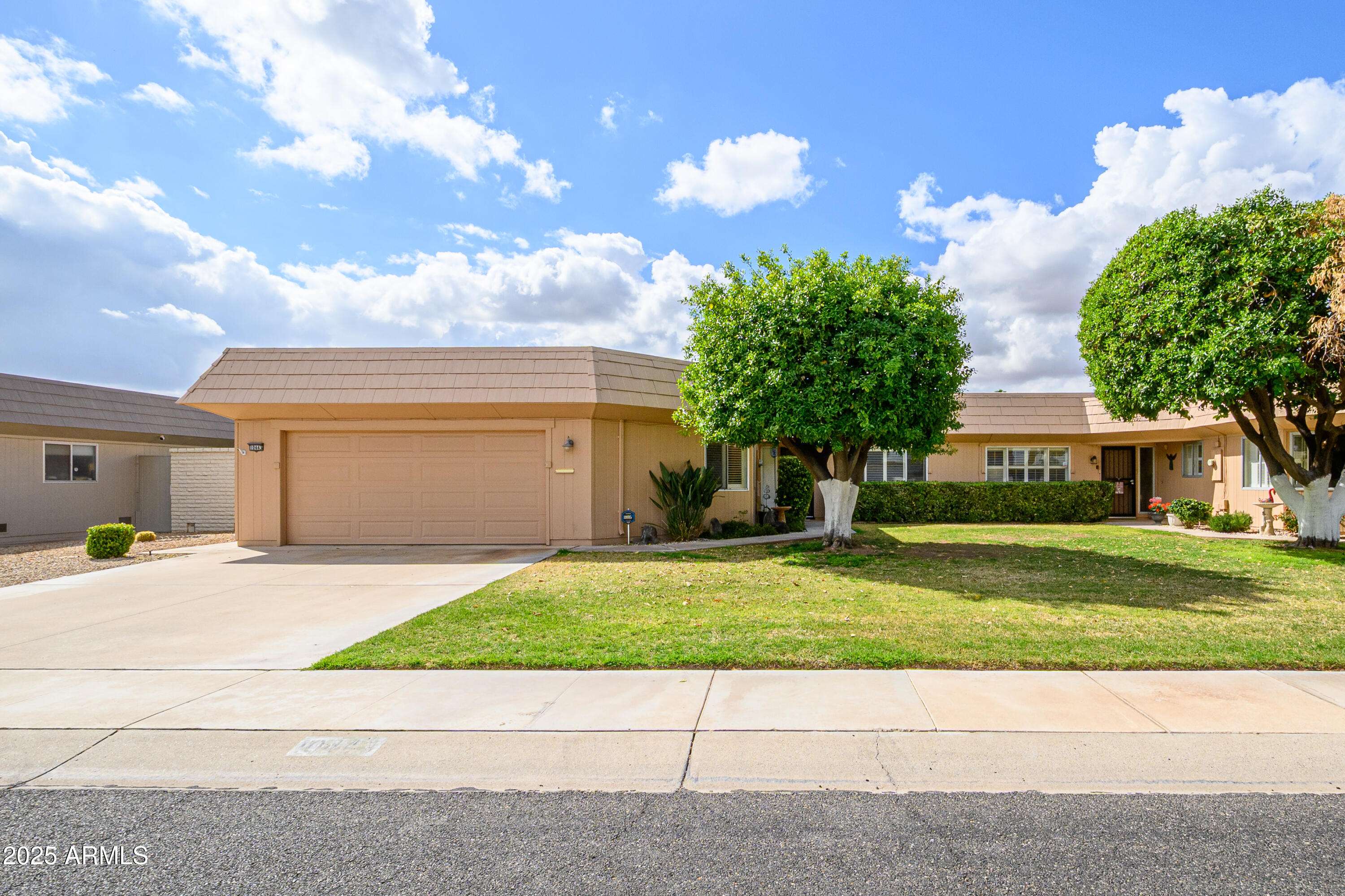 10443 W LOMA BLANCA Drive, Sun City, AZ 85351