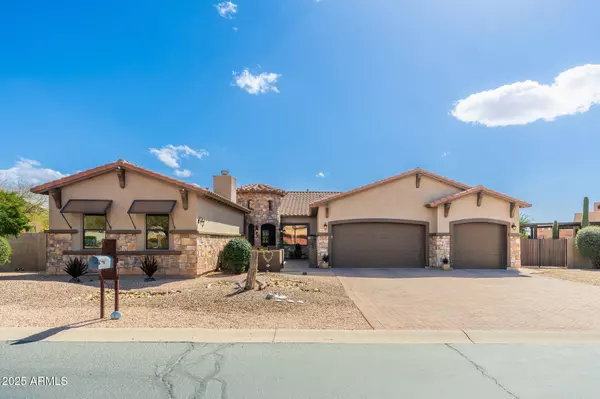 10649 E SADDLE BLANKET Trail, Gold Canyon, AZ 85118
