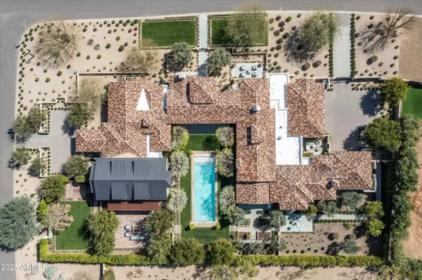 Paradise Valley, AZ 85253,5858 E CABALLO Drive