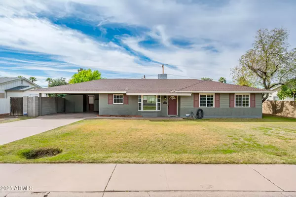 3509 E HIGHLAND Avenue, Phoenix, AZ 85018
