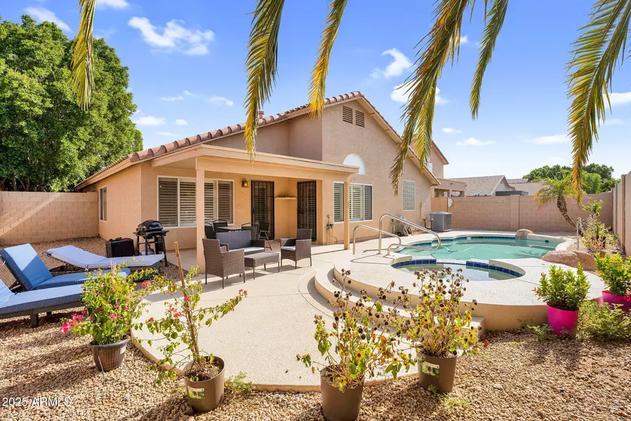 7908 W HARMONY Lane, Peoria, AZ 85382