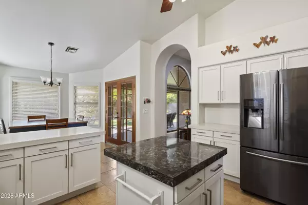 Tempe, AZ 85284,76 W STACEY Lane