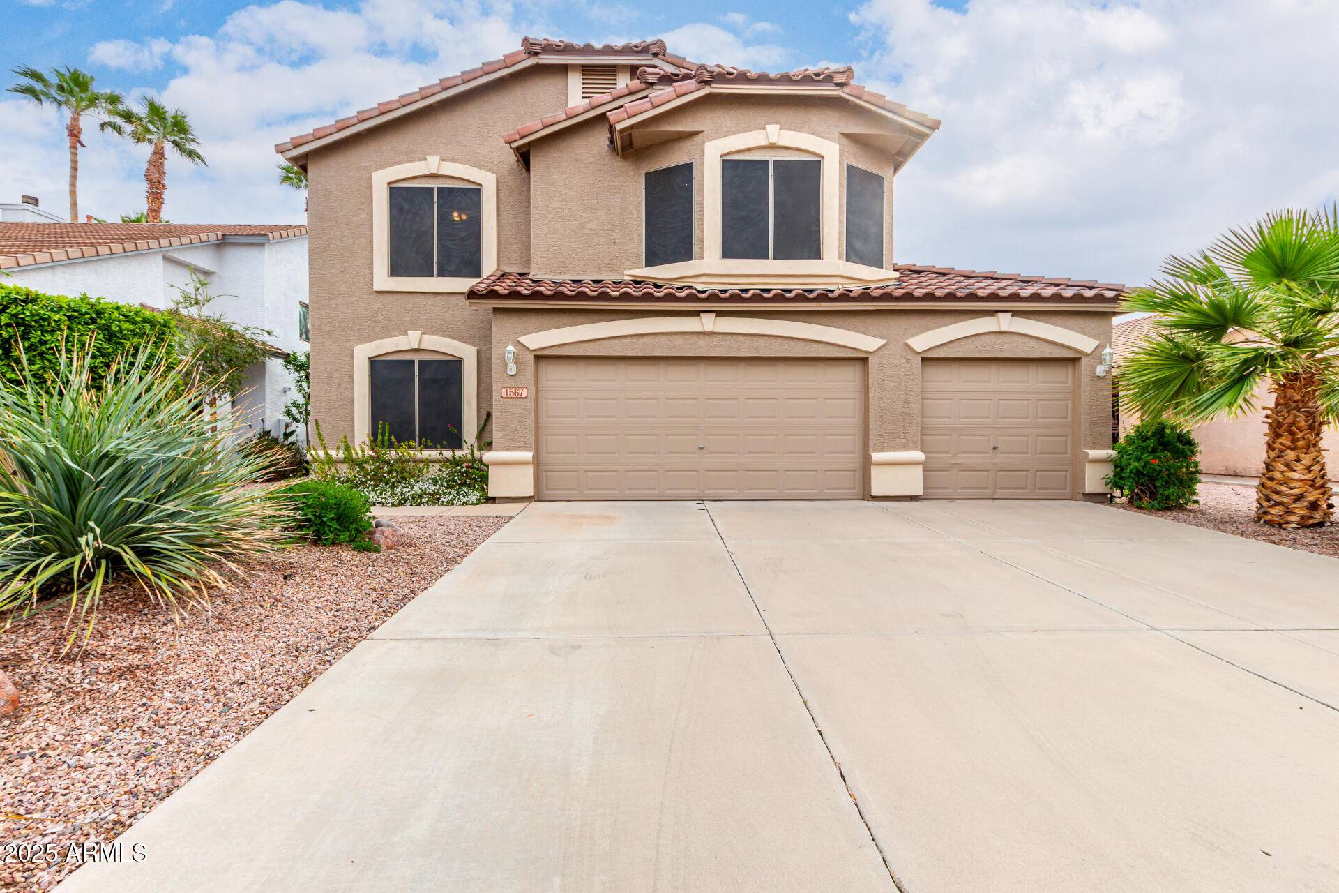 1567 S WESTERN SKIES Drive, Gilbert, AZ 85296