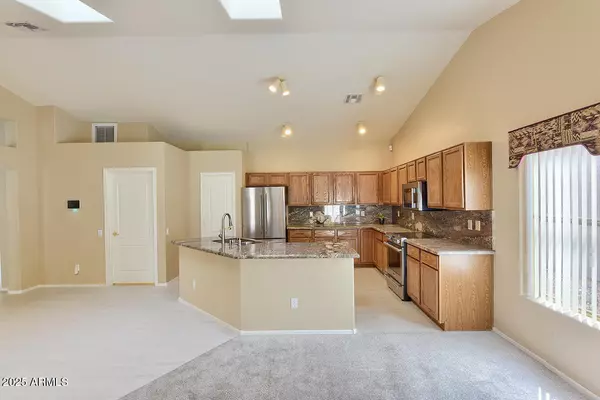 Phoenix, AZ 85023,604 W VILLA RITA Drive