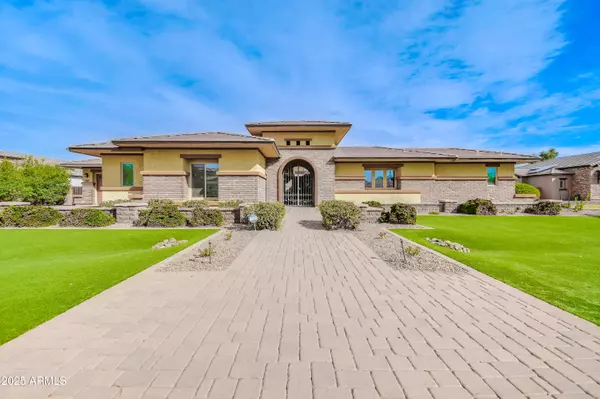 2830 E FRUITVALE Avenue, Gilbert, AZ 85297