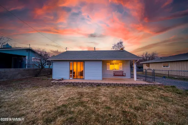 Show Low, AZ 85901,860 E MCNEIL --