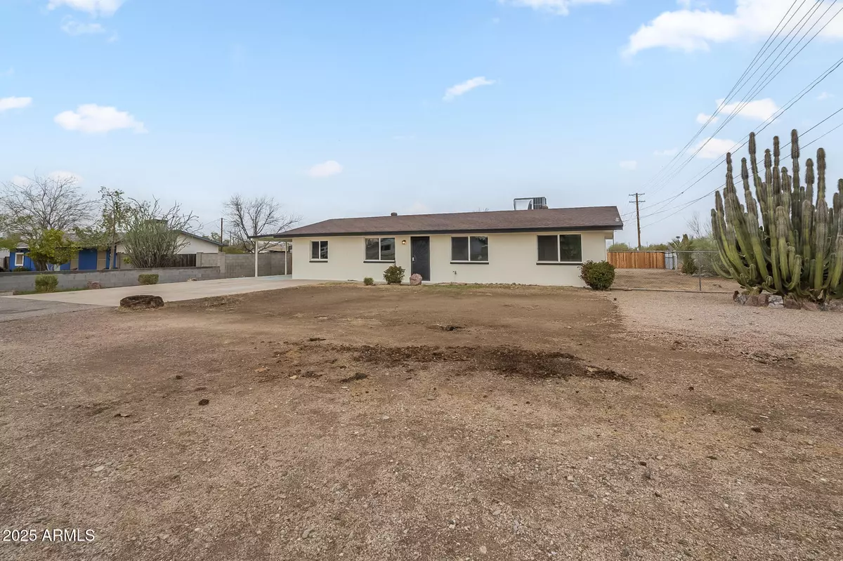 Mesa, AZ 85207,562 N 104TH Street