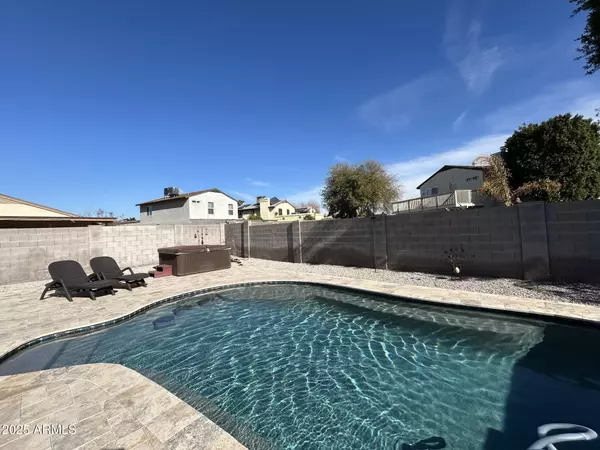 19045 N 45TH Avenue, Glendale, AZ 85308