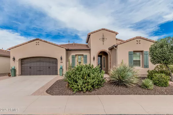 Queen Creek, AZ 85140,1694 E AZAFRAN Trail