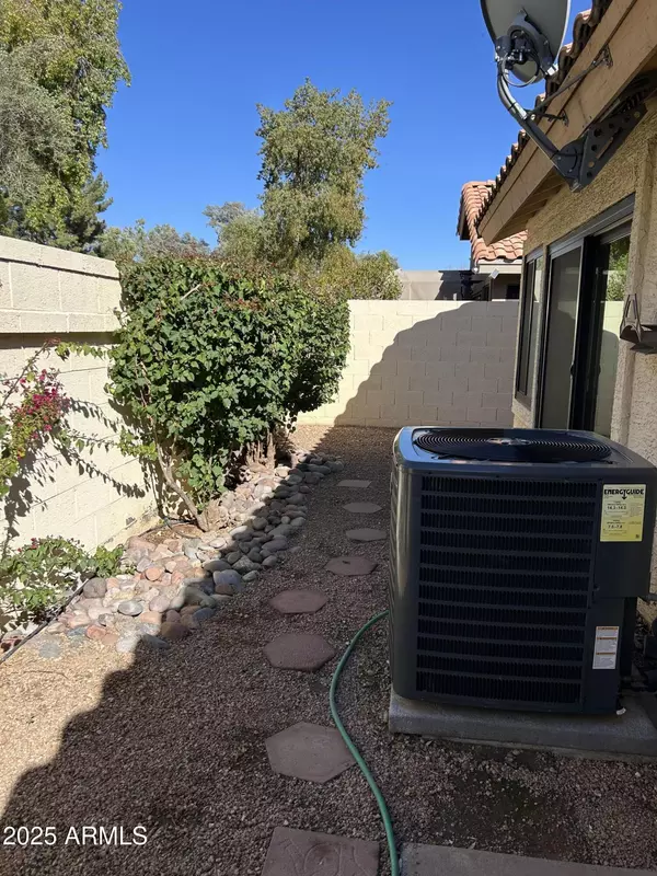 Tempe, AZ 85284,50 W Calle de Arcos --