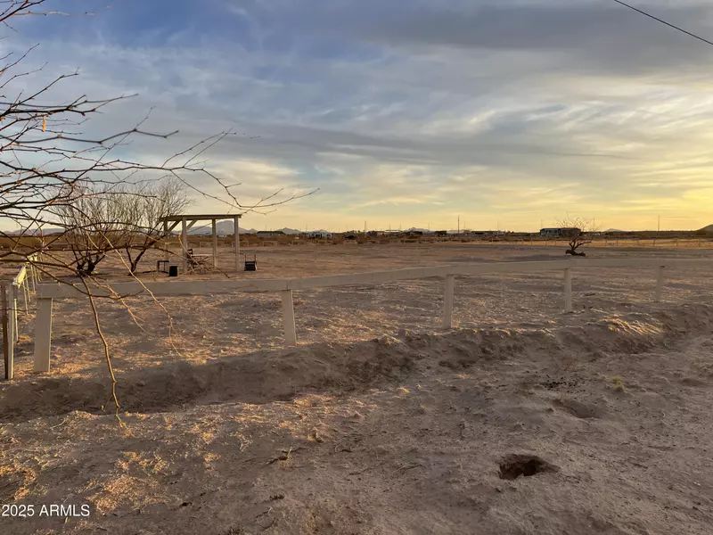 352 W South Mountain Avenue #140, Tonopah, AZ 85354