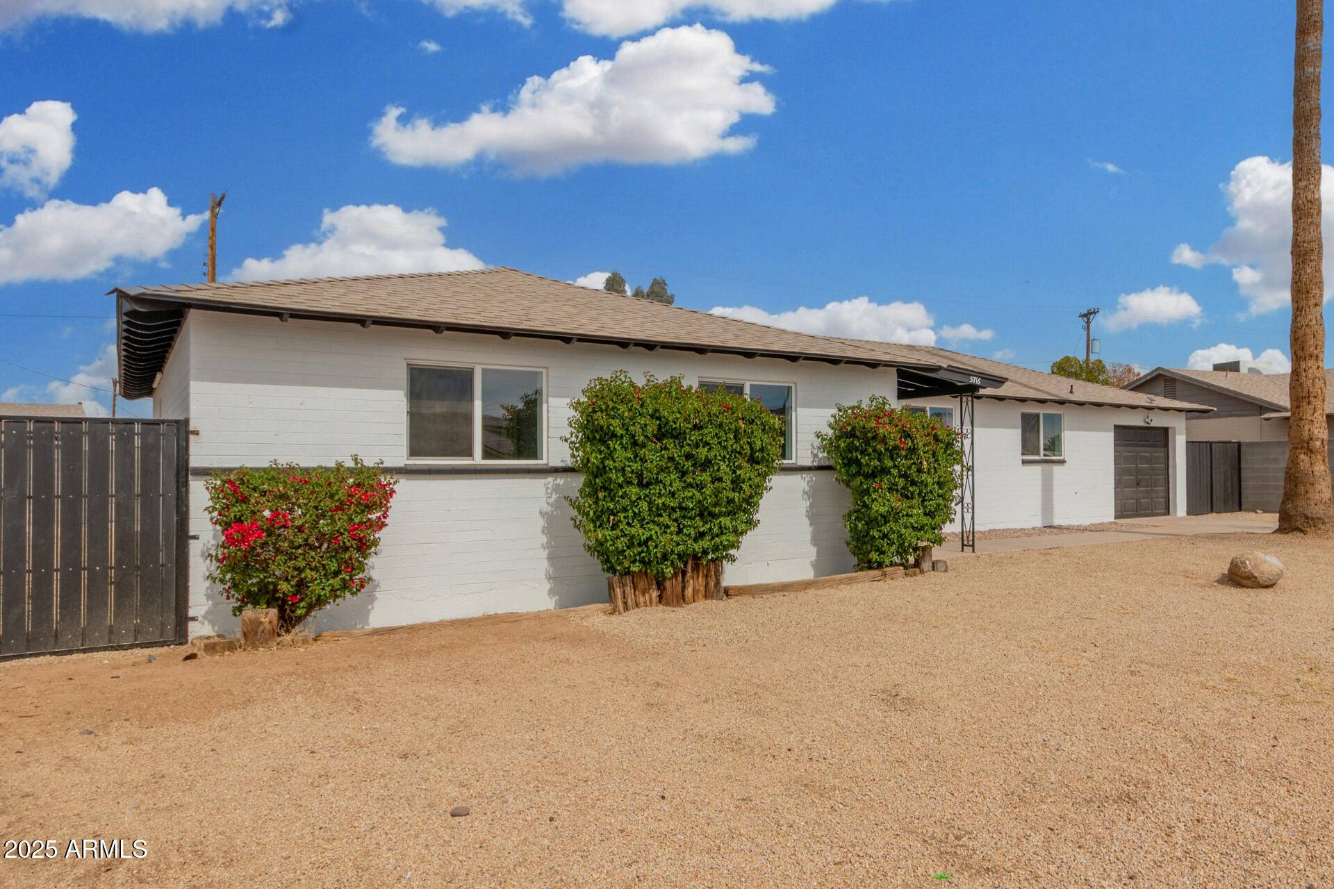Phoenix, AZ 85031,5716 W HAZELWOOD Street