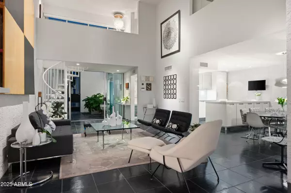 Phoenix, AZ 85018,4670 N 40th Street