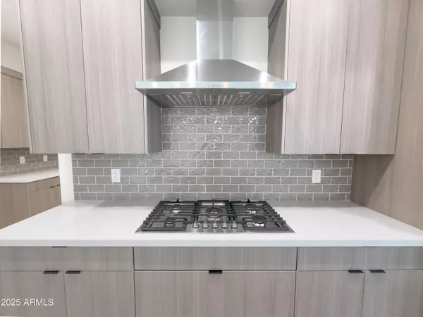 Carefree, AZ 85377,1 EASY Street #6