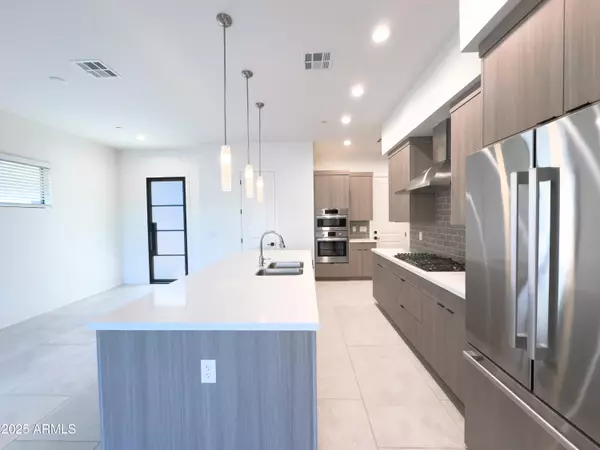 1 EASY Street #6, Carefree, AZ 85377